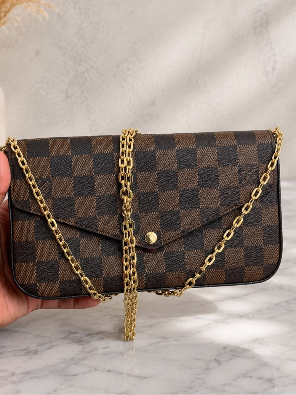 L V 1:1 Monogram Envelope Clutch - Brown 1:1 - Picture 2 of 5